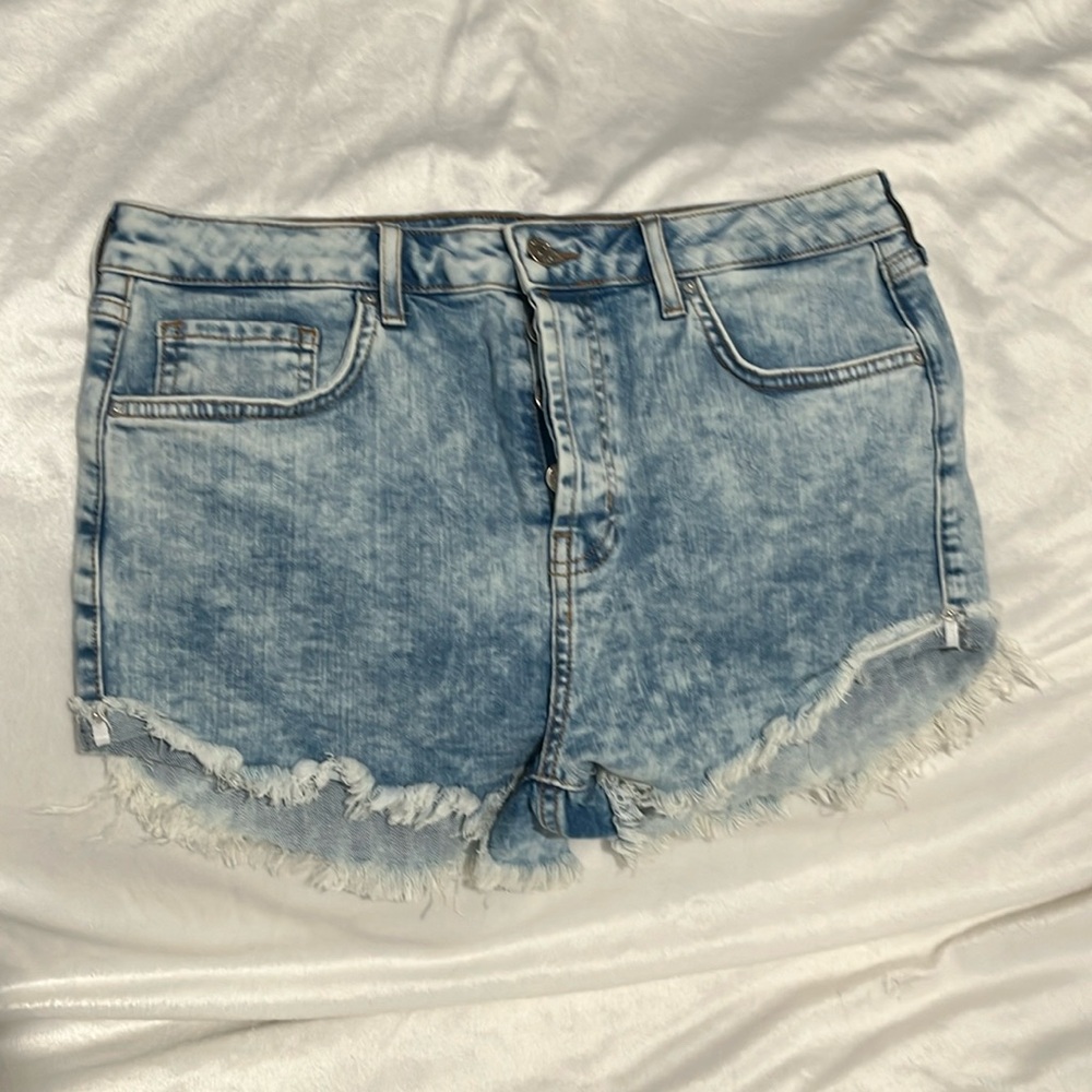 Shorts us31